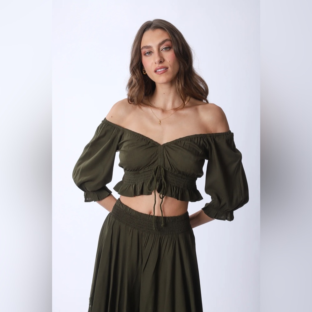 Tree of Life Olive Shirella Ruffle Blouse XL (fits M-XL)